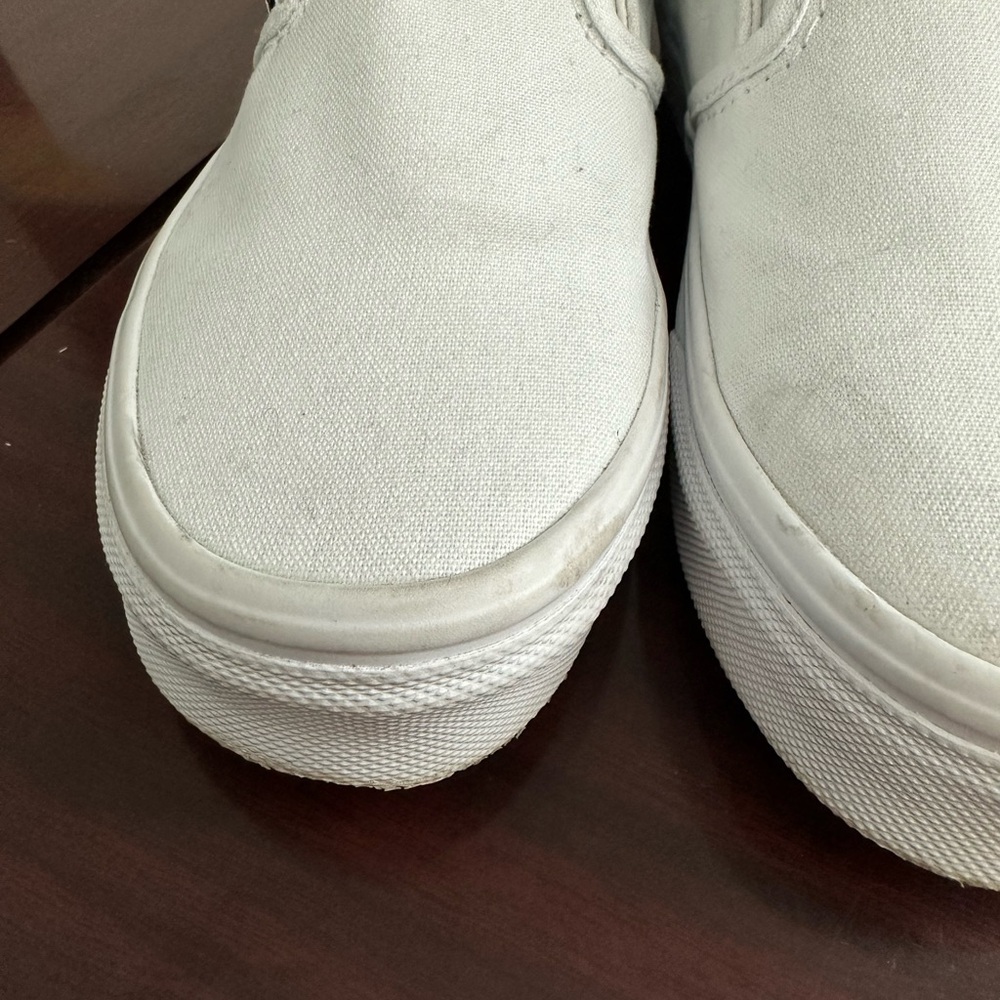 VANS Shoes Youth 2 Classic Slip On Sneakers White Canvas Low Top Casual Skater - Picture 5 of 7